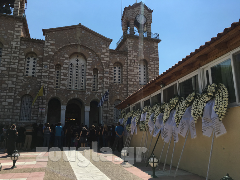 Ο Ιερός Ναός της Παναγίτσας στο Μενίδι