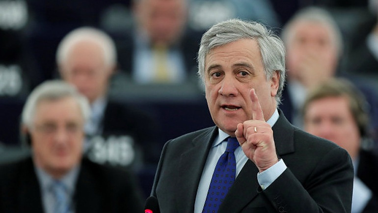 Ταγιάνι: Οι Βρετανοί απέρριψαν την ιδέα ενός «σκληρού Brexit»