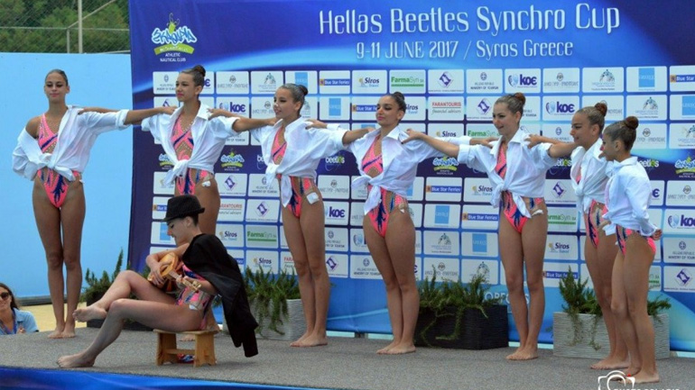 Συγχρονισμένη κολύμβηση: Εντυπωσιακό φινάλε με Κόμπο και Gala