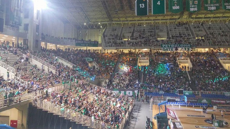 Αρχίζει να γεμίζει σιγά σιγά το κλειστό