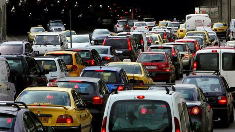 Μποτιλιάρισμα στην κάθοδο της Εθνικής Οδού Αθηνών- Λαμίας