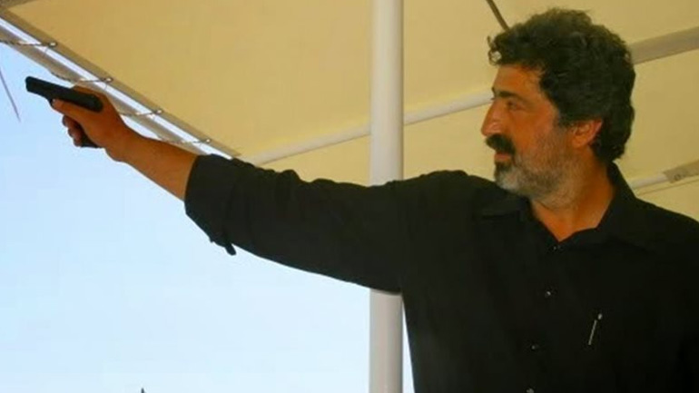 Πρόκληση Πολάκη: Επιβεβλημένοι από την παράδοση οι πυροβολισμοί στον αέρα!