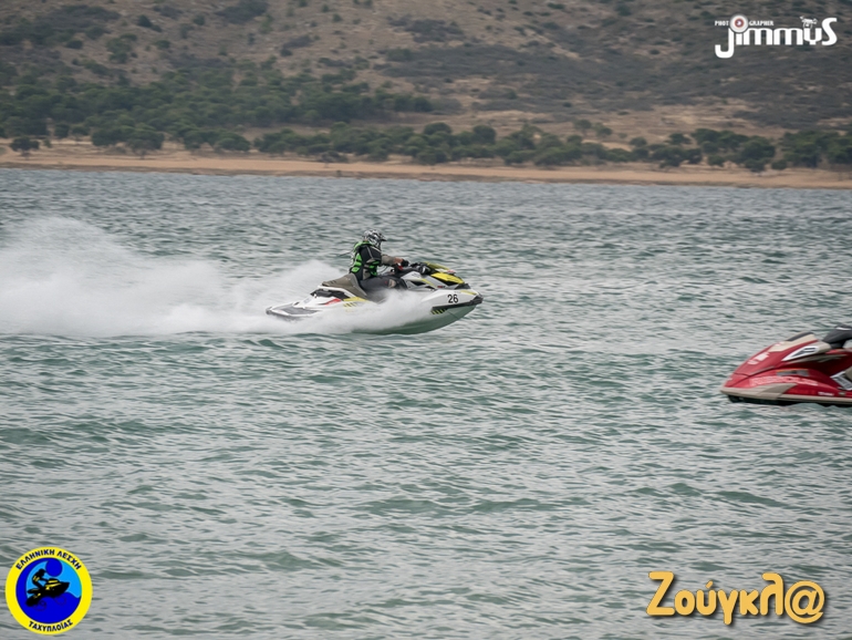 Σκέτη απόλαυση η οδήγηση με το γκάζι τέρμα