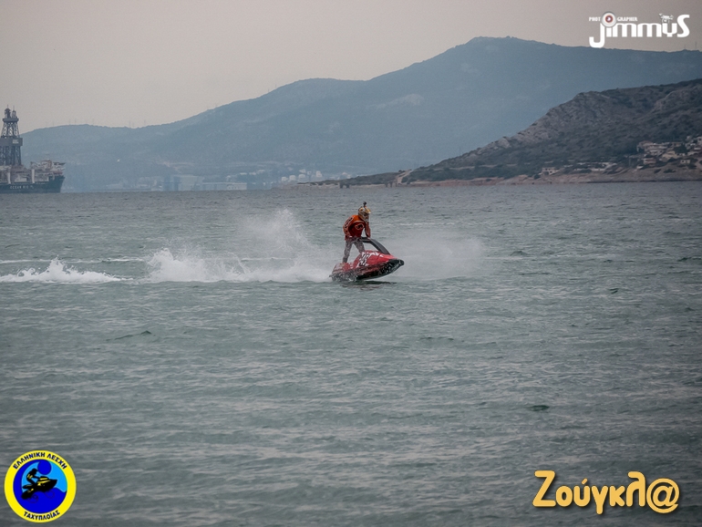Τα όρθια προσφέρουν το δικό τους θέαμα