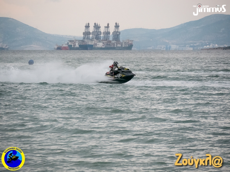 Ο Γιάννης Λεμπέσης