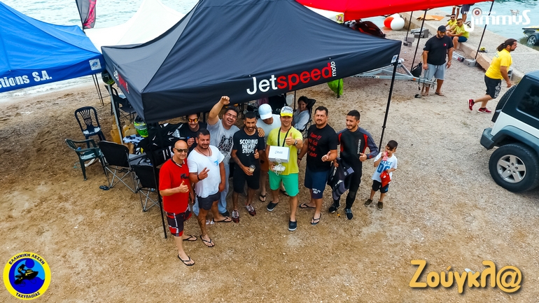 O... big brother παρακολούθησε τους αγώνες από ψηλά!