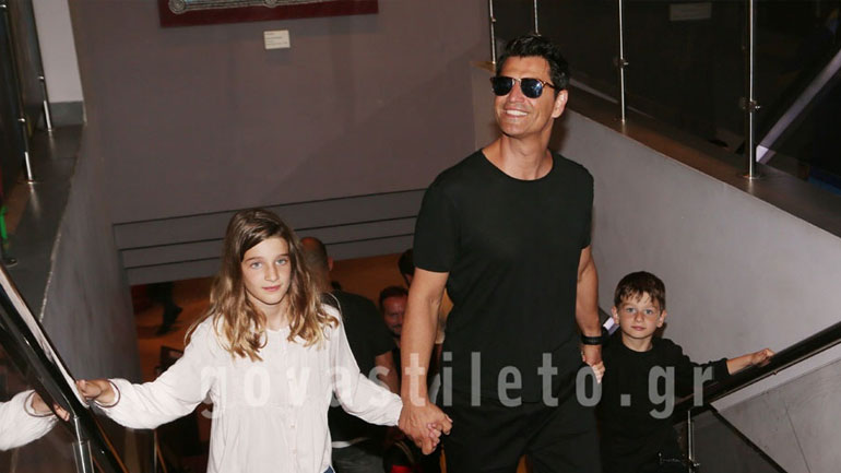 Σάκης Ρουβάς: Με τον Αλέξανδρο και την Αναστασία στον κινηματογράφο!