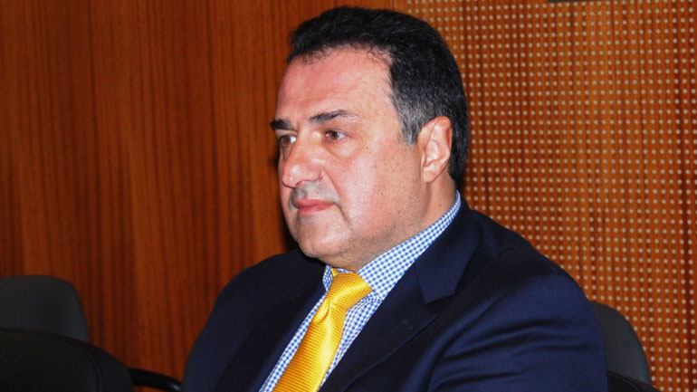 Στο νοσοκομείο με έμφραγμα ο Δήμαρχος Μενιδίου Στο νοσοκομείο με έμφραγμα ο Δήμαρχος Μενιδίου