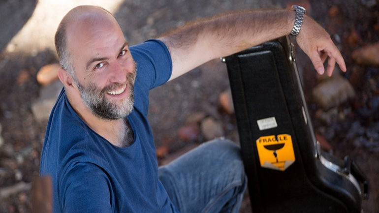 Ο Μπάμπης Στόκας με τη Βίκυ Καρατζόγλου στην Τεχνόπολη