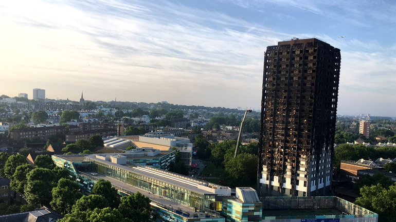 Πένθος και οργή στο Λονδίνο