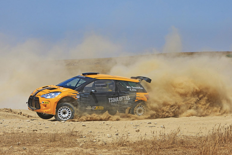 Ο Τσουλόφτας κατάφερε να τερματίσει στην 4η θέση του ράλι Ακρόπολις και στον αγώνα της πατρίδας του θα κυνηγήσει μία καλύτερη θέση!