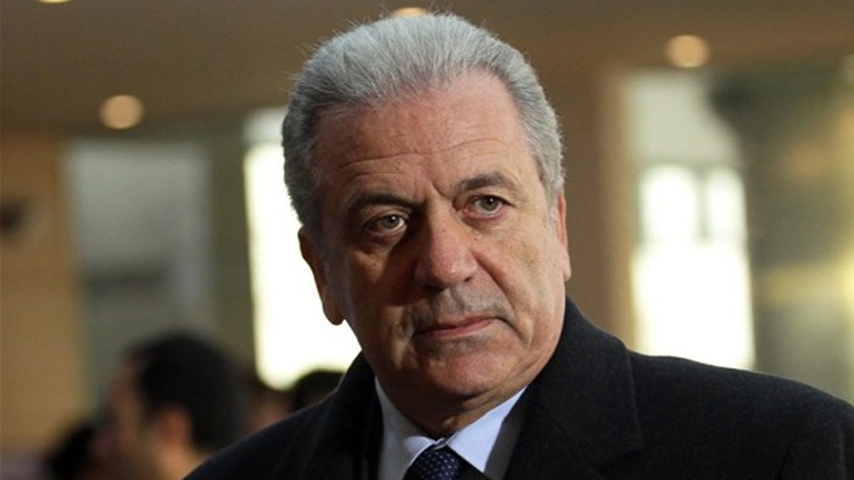 Ενημέρωση Αβραμόπουλου για δράσεις κατά της τρομοκρατίας