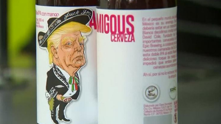 Καρικατούρα του Τραμπ σε μεξικάνικη μπίρα
