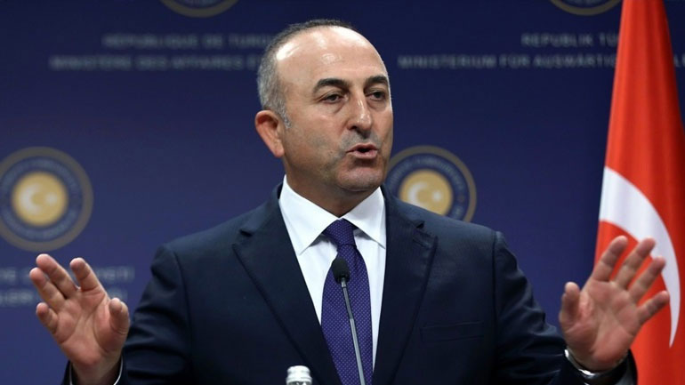 Σαουδική Αραβία: Συζητήσεις Τσαβούσογλου με τον βασιλιά Σαλμάν για την κρίση στον Κόλπο