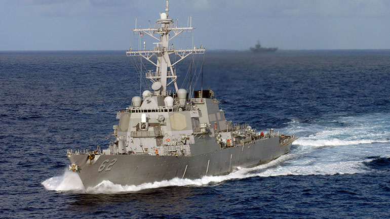 Ιαπωνία: Ζημιές υπέστη το αμερικανικό αντιτορπιλικό που συγκρούστηκε με εμπορικό πλοίο – Πληροφορίες για αγνοούμενους