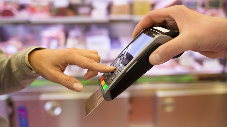 Ρεκόρ στη χρήση «πλαστικού χρήματος» – Αυξάνεται η ζήτηση για POS