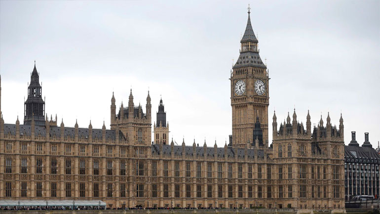 Νέα δημοσκόπηση: Οι Βρετανοί θέλουν νέο δημοψήφισμα για το Brexit