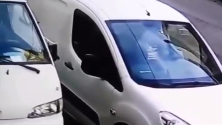 Μην καπνίζεις μέσα σε αυτοκίνητο με υγραέριο