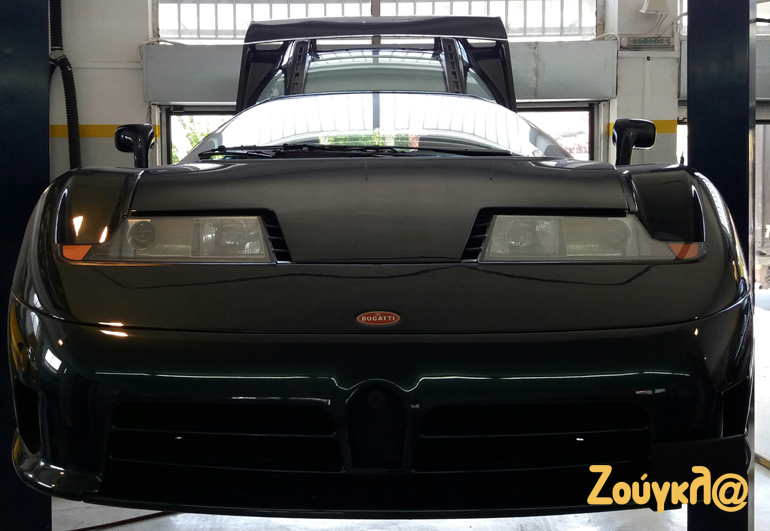 Θέλεις να την κοιτάς στα μάτια...