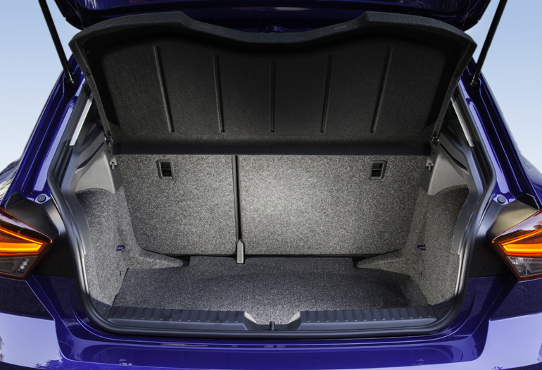 O χώρος αποσκευών αγγίζει τα 355 λίτρα