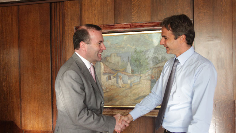 Συνάντηση Μητσοτάκη – Βέμπερ την Τρίτη