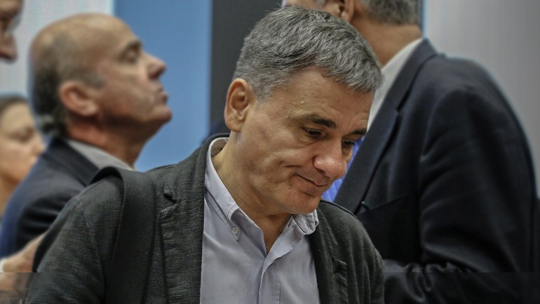 Στη μαύρη λίστα 7 Υπουργεία