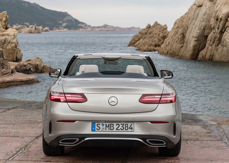 Εντυπωσιακή η σχεδίαση των πίσω φωτιστικών σωμάτων