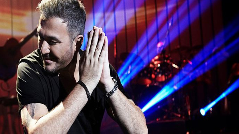 Βίντεο: Η συγκινητική έκπληξη στον Αντώνη Ρέμο για τα γενέθλιά του