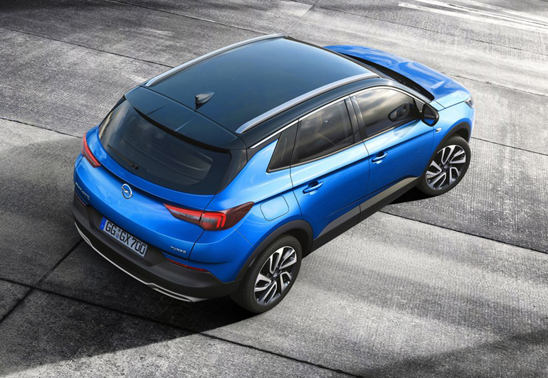 Σπορ γραμμές για το ΄γερμανικό SUV, το μήκος του οποίου θα αγγίζει σχεδόν τα 4.5 μέτρα