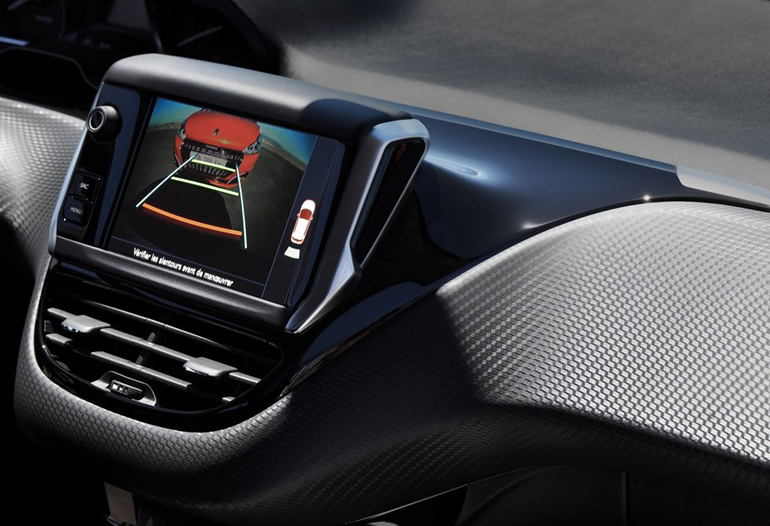 Η κάμερα οπισθοπορείας είναι και αυτή... δωρεάν!