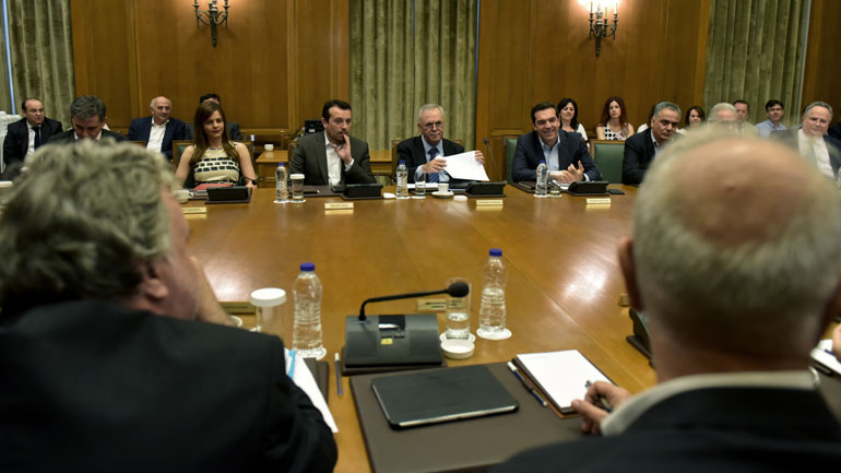 Τσίπρας στο υπουργικό συμβούλιο: Μετά το Eurogroup ανοίγει διάδρομος εξόδου από την κρίση
