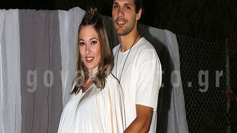 Τα νυχτοπερπατήματα της Μικαέλας Φωτιάδη μια ανάσα μια μέρα πριν τον τοκετό