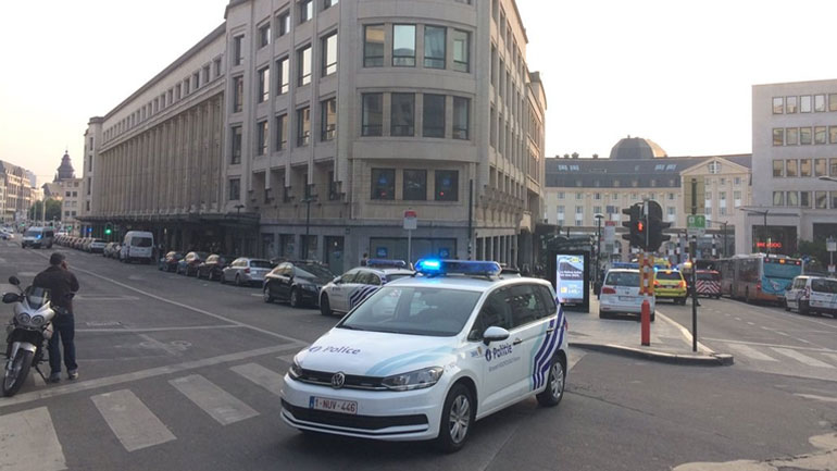 Βέλγιο: Σε εξέλιξη έρευνα για την ταυτότητα του βομβιστή αυτοκτονίας Βέλγιο: Σε εξέλιξη έρευνα για την ταυτότητα του βομβιστή αυτοκτονίας