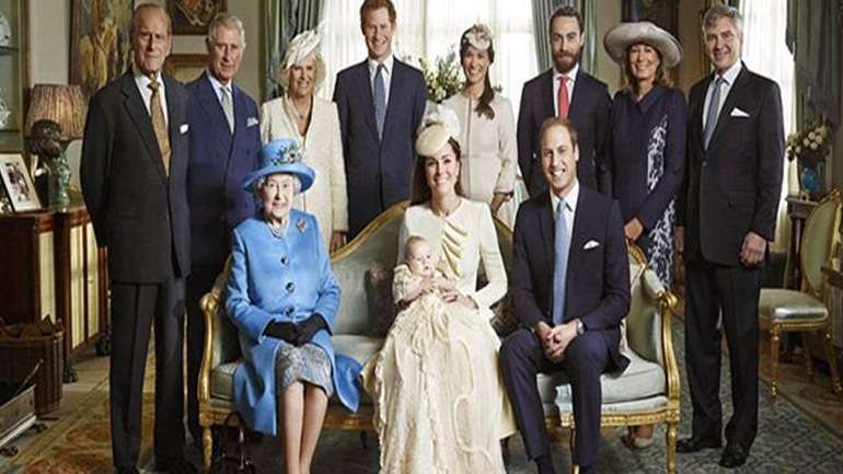 Κανένα μέλος της βασιλικής οικογένειας δεν θέλει να κάτσει στον θρόνο»