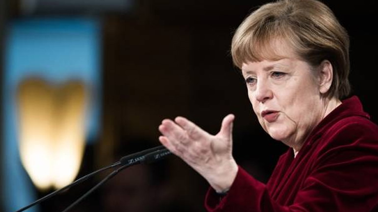 Η Μέρκελ επιθυμεί οι συνομιλίες για το Brexit να διεξαχθούν σε καλό πνεύμα