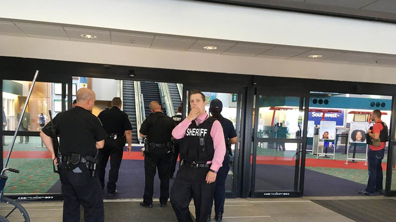 FBI: «Τρομοκρατική ενέργεια» η επίθεση στο αεροδρόμιο της πόλης Φλιντ