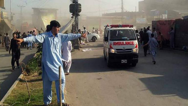 Πακιστάν: Τουλάχιστον 37 οι νεκροί στη διπλή επίθεση σε αγορά της Παρατσινάρ