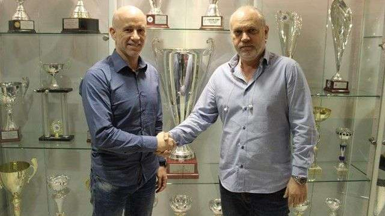 Ολυμπιακός: Στην Ελλάδα ο Φερνάντο Μουνιόθ Μπενίτεθ