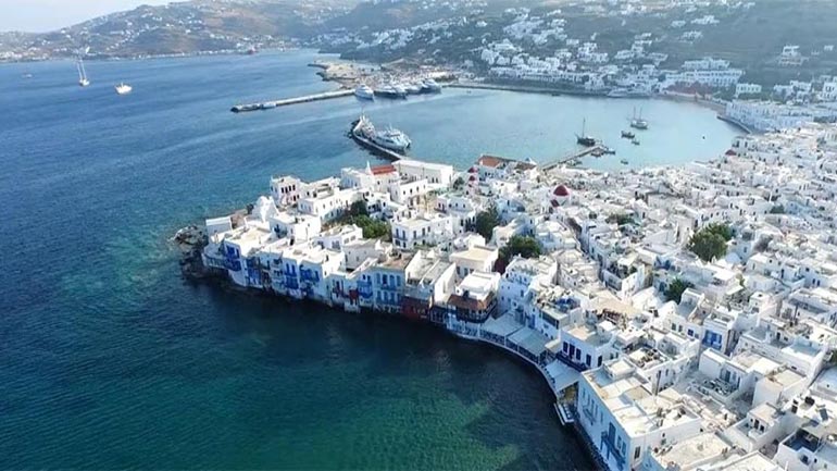 Οι ομορφιές της Μυκόνου από ψηλά