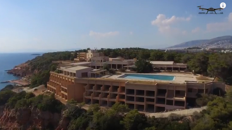 Το συγκρότημα του Αστέρα Βουλιαγμένης από ψηλά