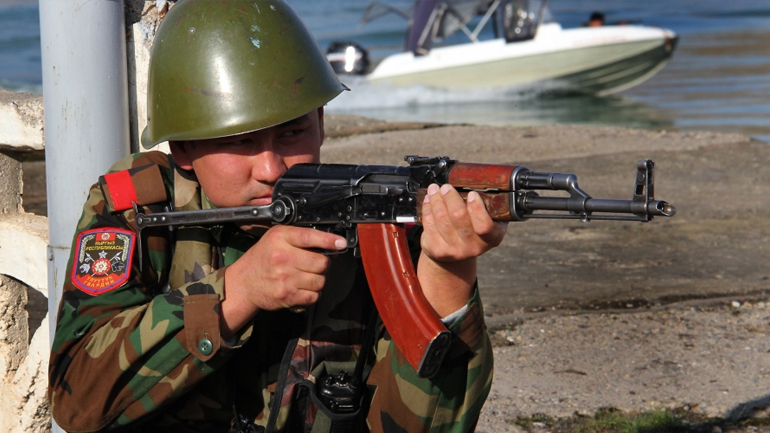 Πρόεδρος Κιργιστάν: Δεν στέλνουμε στρατό στη Συρία