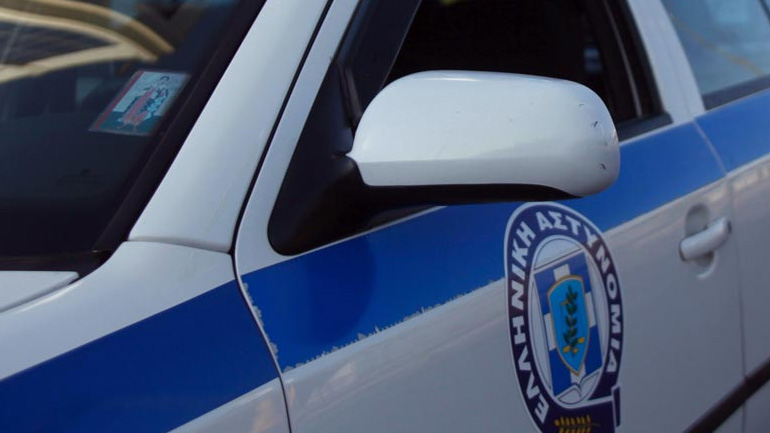 Ολόκληρο οπλοστάσιο έκρυβε στο σπίτι του στην Κεφαλονιά 52χρονος