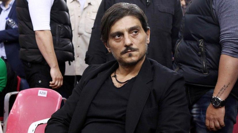 Στο instagram οι συζητήσεις με τον μάνατζερ του Μάντζαρη!