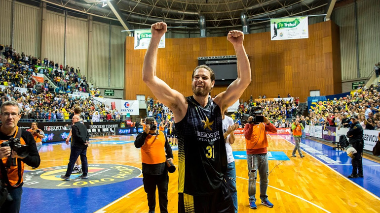 Κινείται για Μπόγρη ο Ολυμπιακός