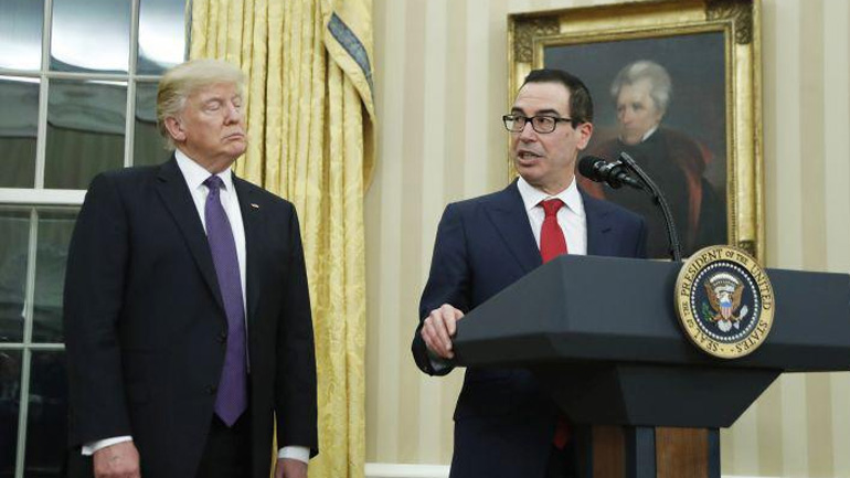 Παντρεύεται ο υπουργός Οικονομικών Στ. Μνούτσιν – Μεταξύ των καλεσμένων στο γάμο o Τραμπ