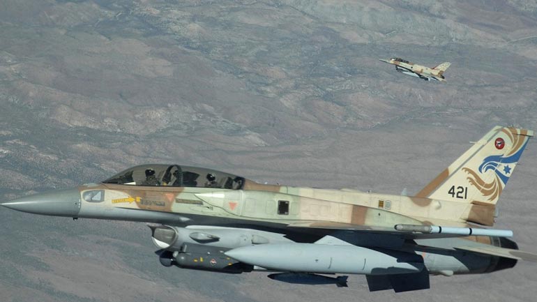 Η ισραηλινή Πολεμική Αεροπορία έπληξε θέσεις του συριακού στρατού
