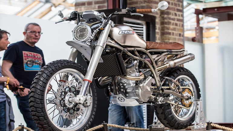 Νέο Spitfire Scrambler από την CCM!