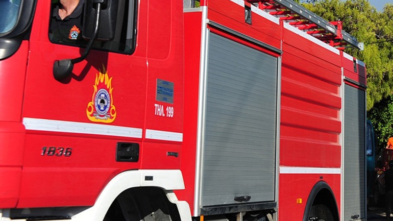 Στις φλόγες τυλίχτηκε εργοστάσιο στις Σέρρες