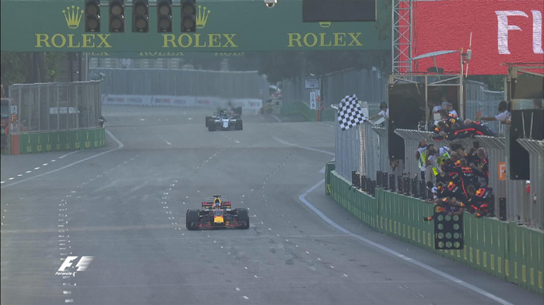 O Daniel Ricciardo ήταν ο πιλότος που είδε πρώτος την καρό σημαία