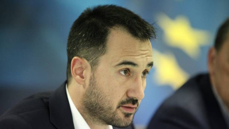 Χαρίτσης: «Βασικό ζητούμενο είναι η ανάπτυξη να έχει πιο κοινωνικά χαρακτηριστικά»